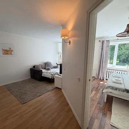 Apartman Quiet With King Size Bed In